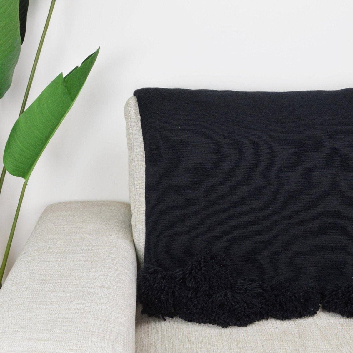 Couverture Pompon Noire