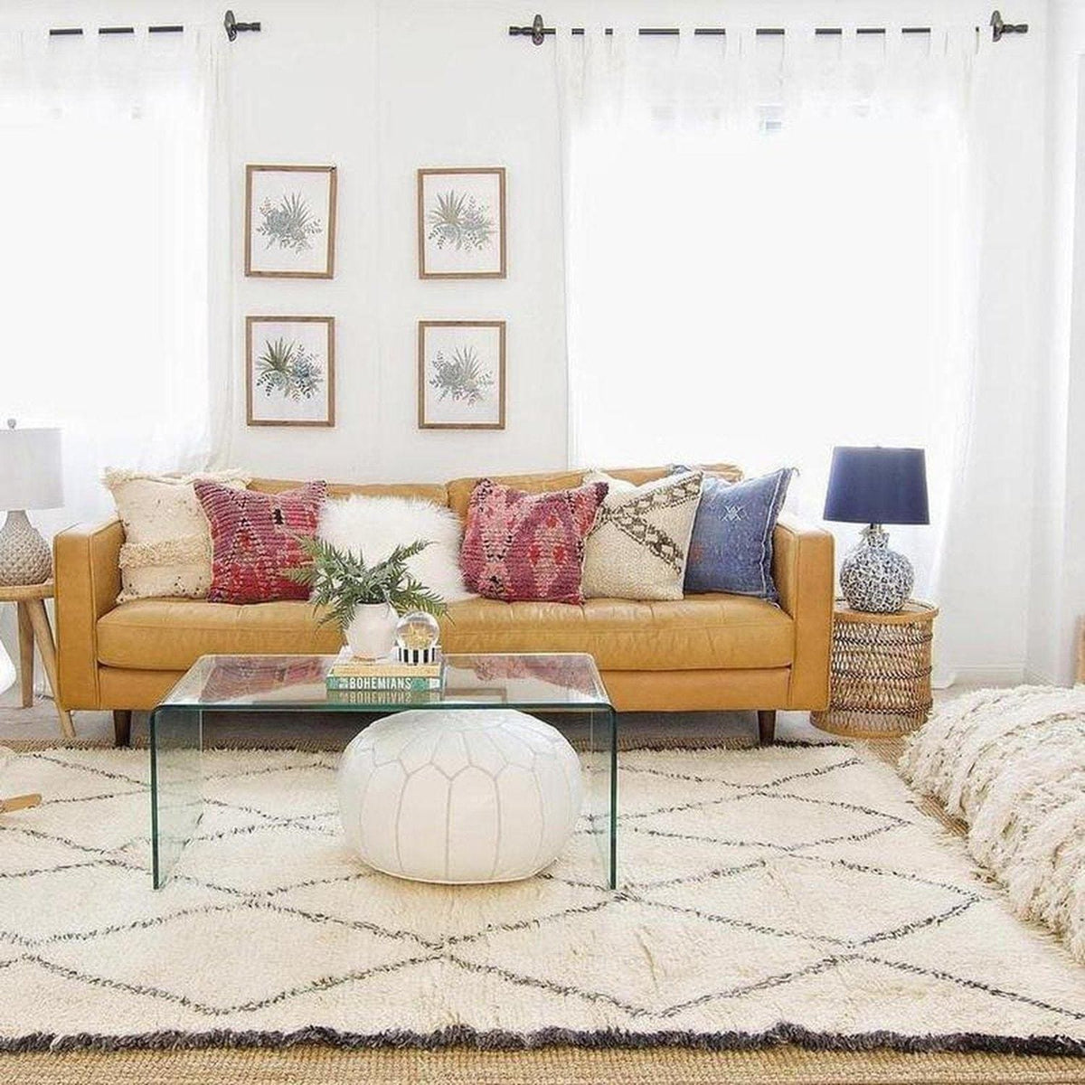 L&#39;Authentique Pouf Marocain en cuir Moroccan Furniture Benisouk 